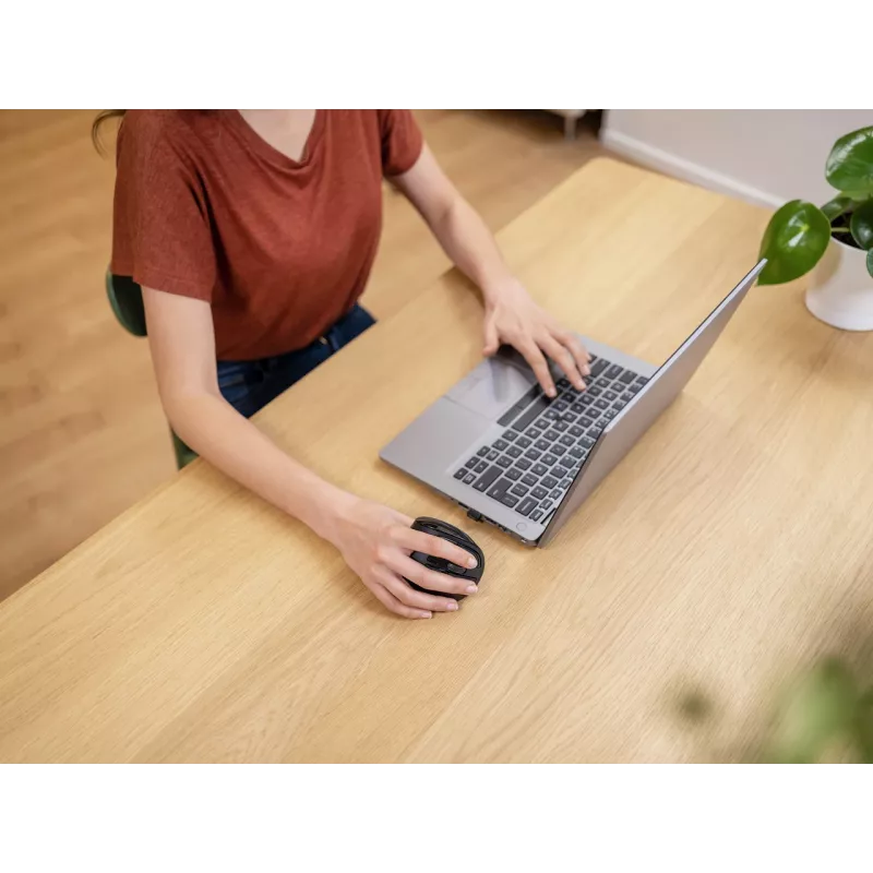 Trust Voxx Mouse Office per destrorsi RF wireless + Bluetooth ottico 2400 DPI