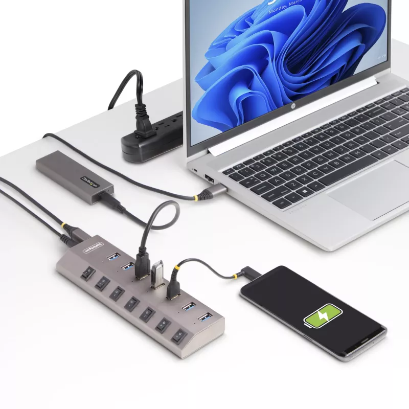 StarTech.com hub USB-C a 7 porte autoalimentato con interruttori on/off individuali, hub di espansione USB 3.0 5Gbps con alimentatore, hub USB-C a USB-A per desktop/laptop, hub USB Type-C con BC 1.2