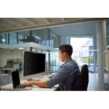 3M Filtro privacy per monitor widescreen 24 pollici con fissaggio magnetico COMPLY™, 16:9, PF240W9EM