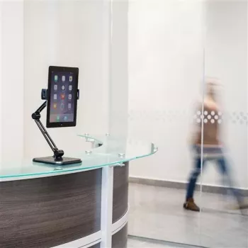 StarTech.com supporto regolabile per tablet con braccio – orientabile – montaggio a parete