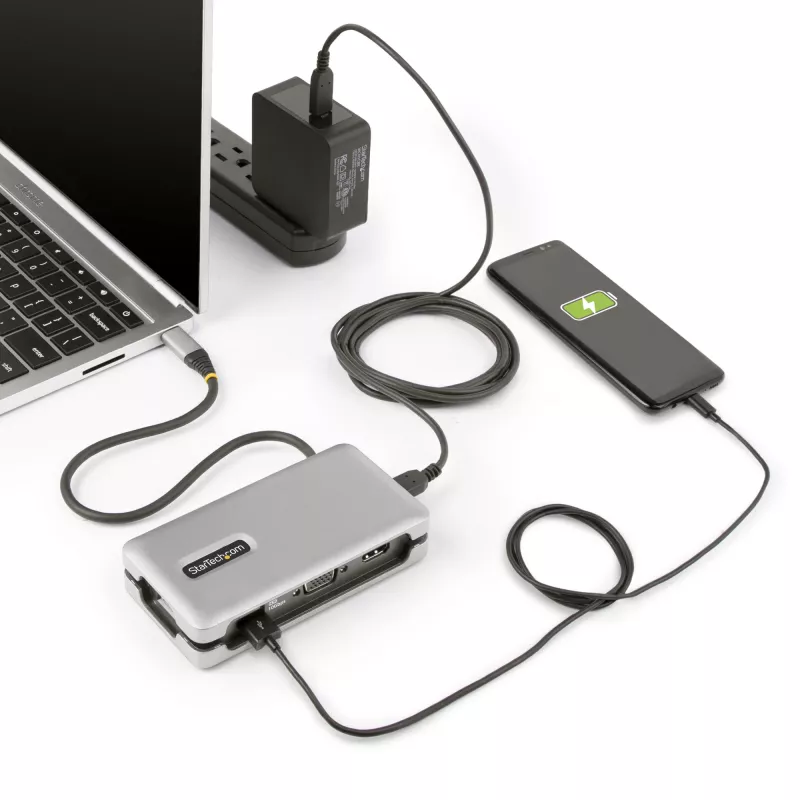 StarTech.com Adattatore multiporta USB-C – HDMI/VGA – 4K 60 Hz – Hub USB a 3 porte – 100 W Power Delivery pass-through – GbE – Mini docking station da viaggio con ricarica – cavo avvolgibile, 30 cm