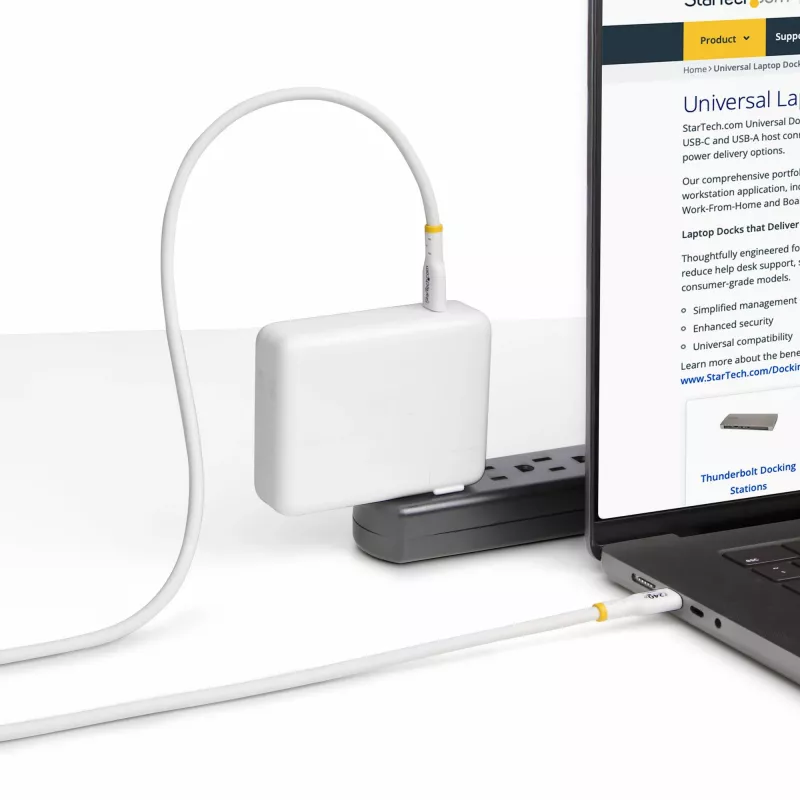 StarTech.com Cavo di ricarica USB-C bianco da 3 m, cavo USB-C certificato USB-IF, 240W PD EPR, cavo di ricarica per laptop USB 2.0 Type-C, cavo per trasferimento dati USB-C, guaina in TPE