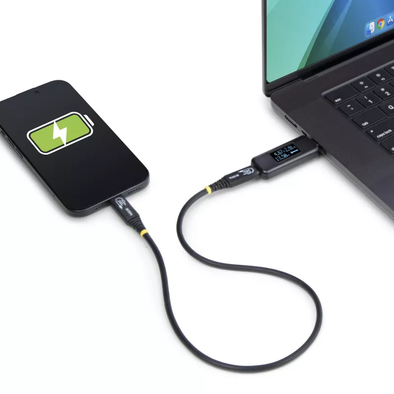 StarTech.com Tester di alimentazione USB-C, multimetro digitale, misuratore di tensione e corrente bidirezionale, fino a 240W PD EPR, tester portatile per prestazioni di cavi e porte USB-C
