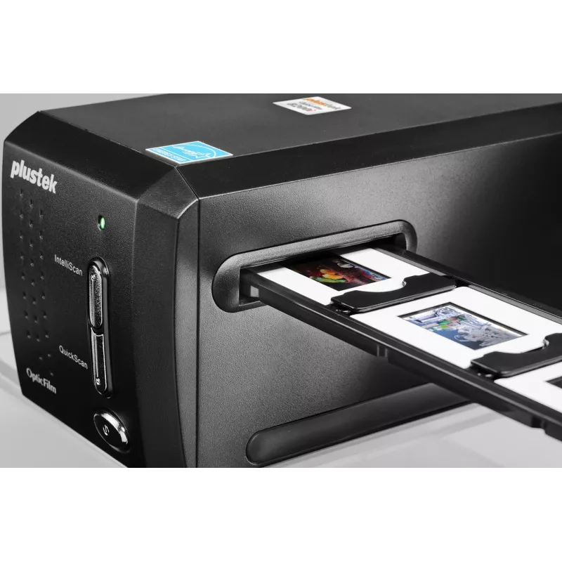 Scanner per pellicole e diapositive Plustek OpticFilm 8200i Ai 7200 x 7200 DPI nero
