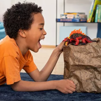 schleich ELDRADOR CREATURES Lucertola magma, 7 anni, mondo di lava, mostri e draghi, nero, rosso, plastica