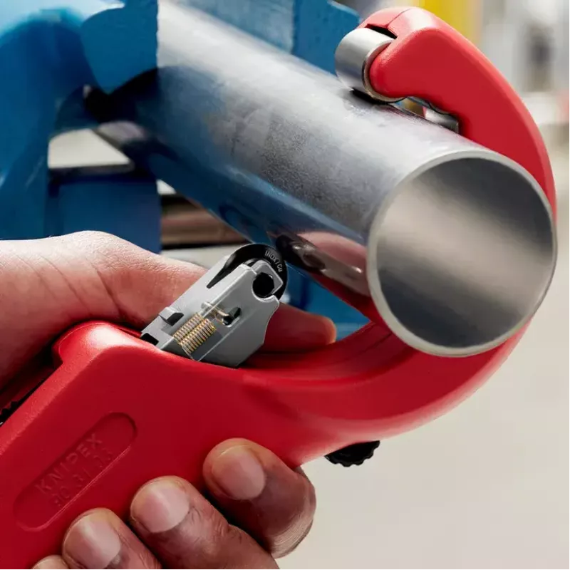 Tagliatubi Knipex 90 31 03 BK adatto per ottone, rame, acciaio