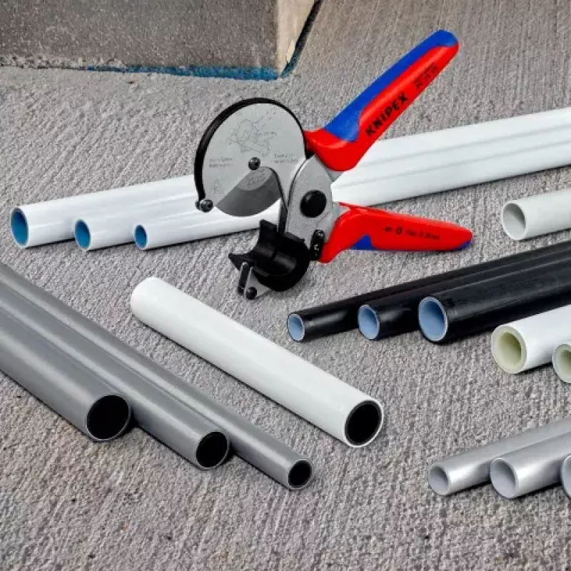 Knipex 90 25 25 tagliatubi per tubi compositi e in plastica