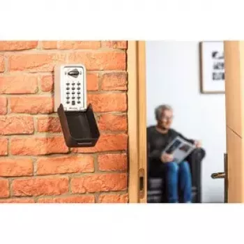 Cassaforte a muro MASTER LOCK 5426EURD grigio