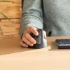 R-Go Tools mouse ergonomico R-Go HE Break con software per pause, medio (dimensione mano 165-185 mm), per destrimani, Bluetooth, nero