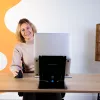 R-Go Tools supporto per tablet e laptop R-Go Riser Duo, adatto per schermi da 10–22