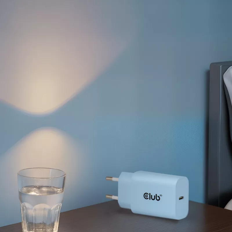 Caricabatterie CLUB3D 2 pezzi USB-C 30 Watt bianco, interno, AC, blu