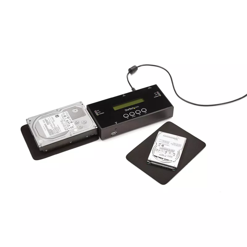 StarTech.com SATSASDUPE11 duplicatore e cancellatore standalone 1:1 per dischi rigidi SATA e SAS da 2,5/3,5″