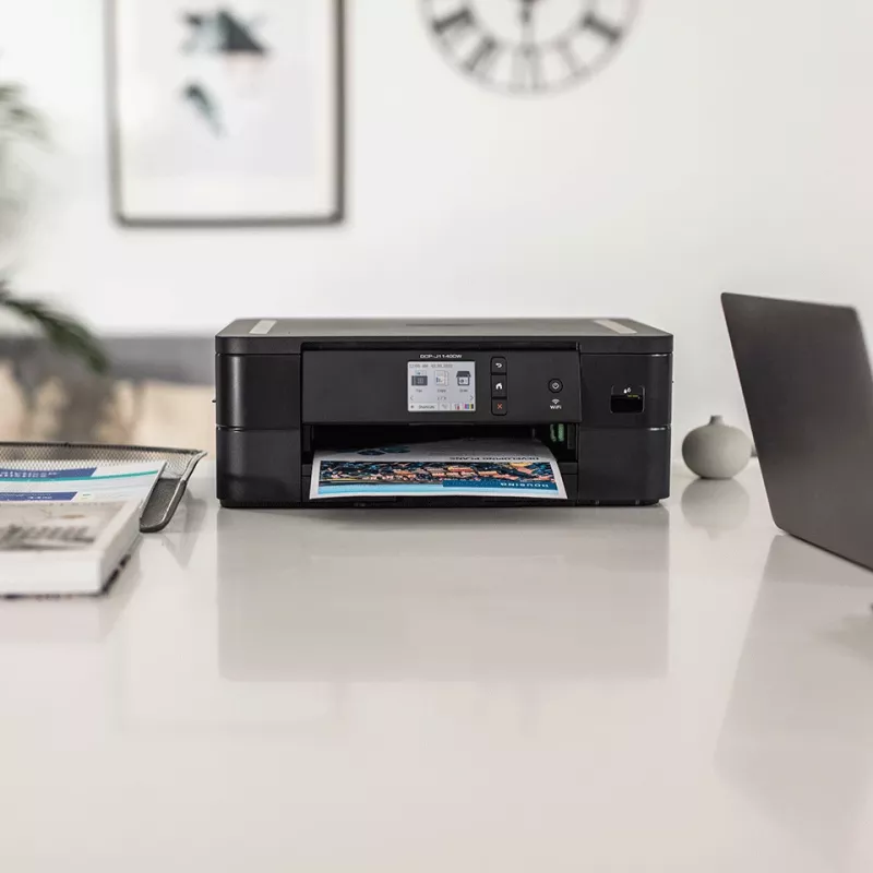 Brother DCP-J1140DWRE1 getto d'inchiostro A4 6000 x 1200 DPI 17 ppm Wi-Fi
