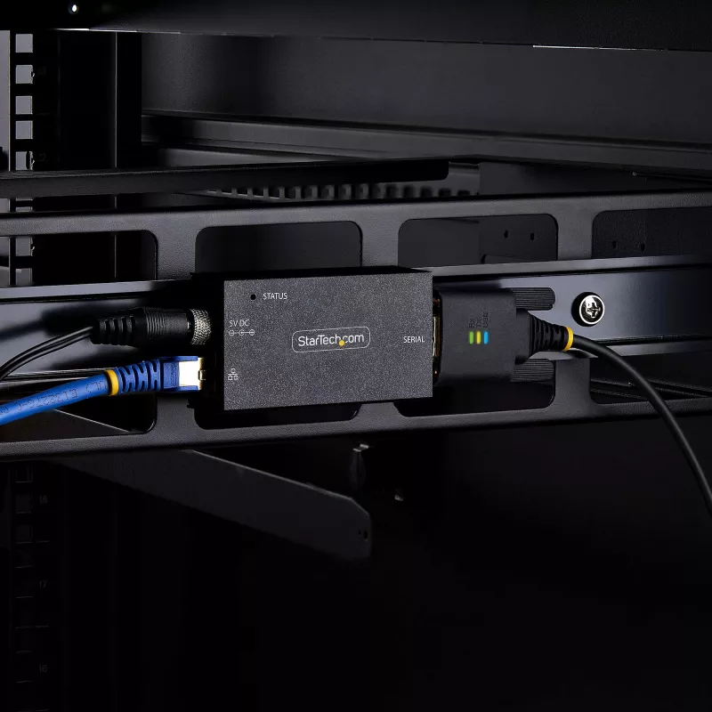 StarTech.com adattatore seriale-Ethernet 1 porta, server seriale IP per dispositivi RS232 remoti, montaggio a parete/guida DIN, case in metallo, convertitore RJ45-LAN-DB9 seriale