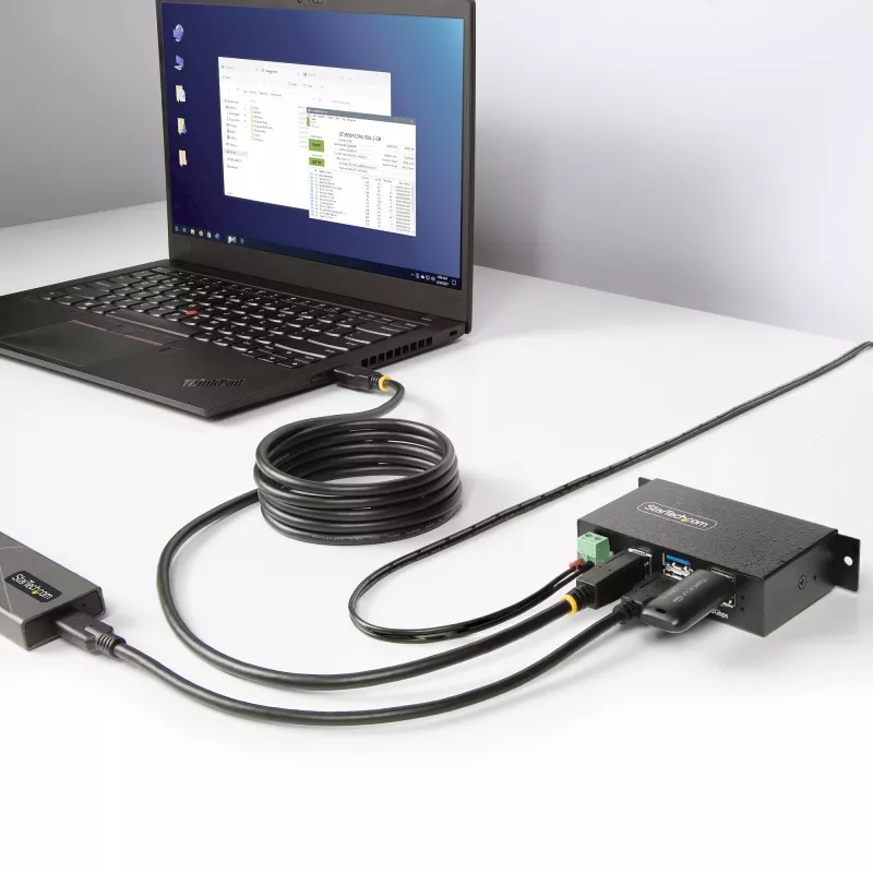 StarTech.com 5G4AINDRM-USB-A-HUB hub interfacce USB 3.2 Gen 1 (3.1 Gen 1) Type-B 5000 Mbit/s nero