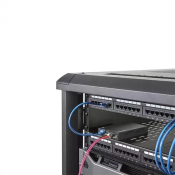 StarTech.com Convertitore di media Gigabit Ethernet rame-fibra ottica - SM LC - 10 km