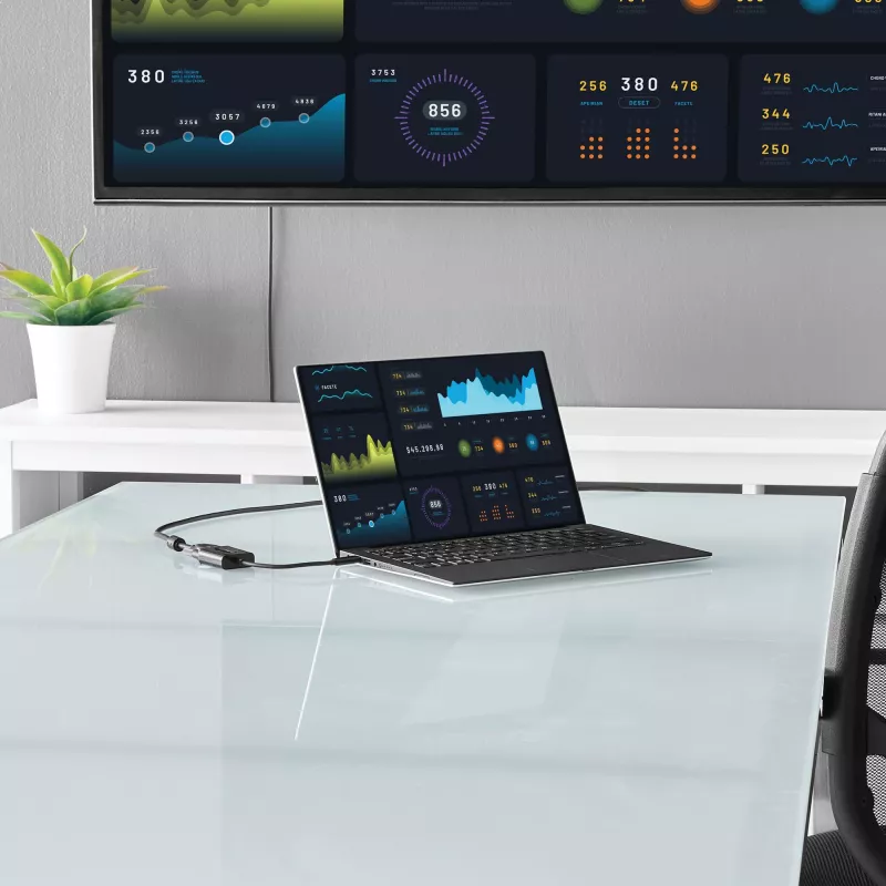 StarTech.com adattatore USB-C a VGA - nero - 1080p - convertitore video per il tuo MacBook Pro - dongle USB C a VGA - versione aggiornata CDP2VGAEC