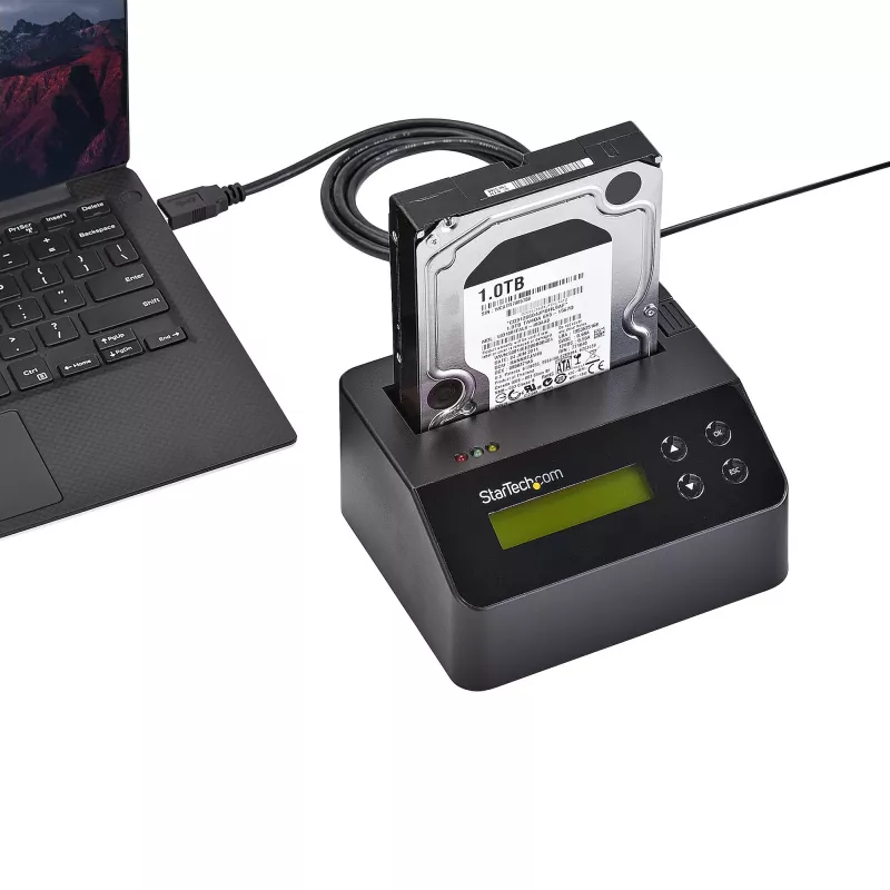 StarTech.com cancellatore di dischi a singolo vano, sanificatore HDD/SSD standalone, USB 3.0 a SATA II (3 Gbit/s), 9 modalità di cancellazione, display LCD, dock sanificatore per cancellazione sicura dei dischi, porta stampante DB-9, conforme TAA