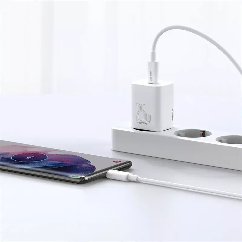 Caricabatterie da interno Baseus Super Si bianco ricarica rapida 12V 1xUSB-C