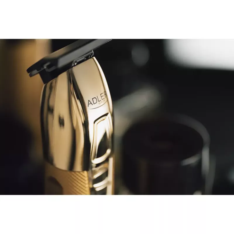 Rifinitore per barba Adler AD 2836G batteria 0,9 6 mm oro
