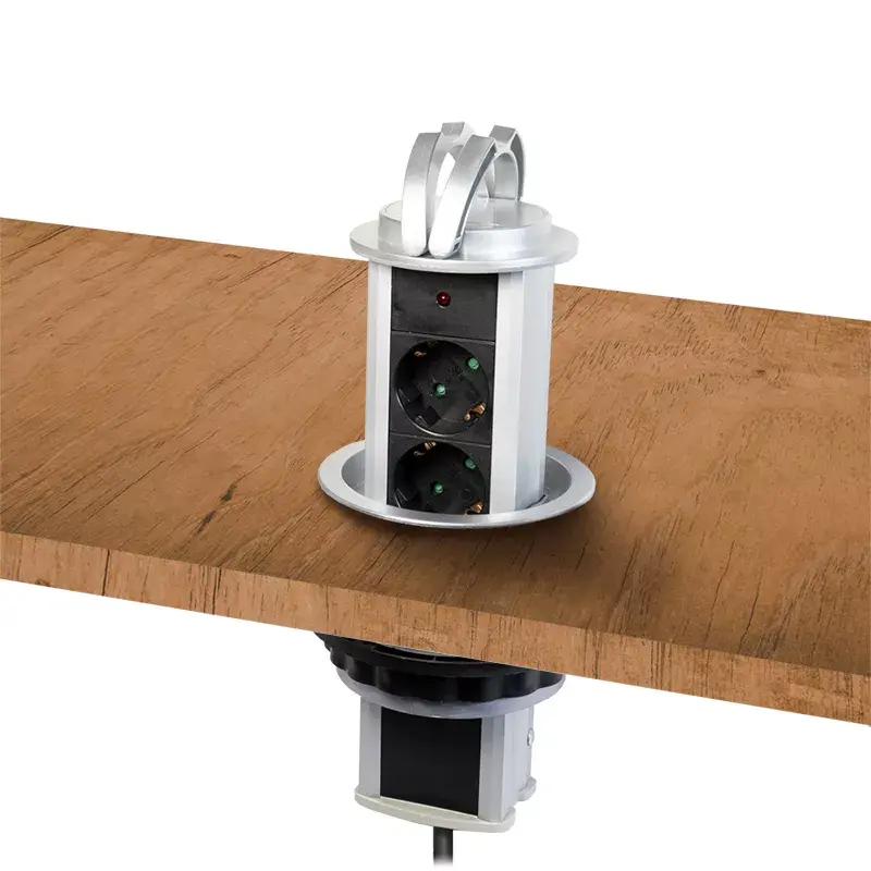 Prolunga elettrica LogiLink LPS235A 1,8 m 3 prese AC per interni nero argento