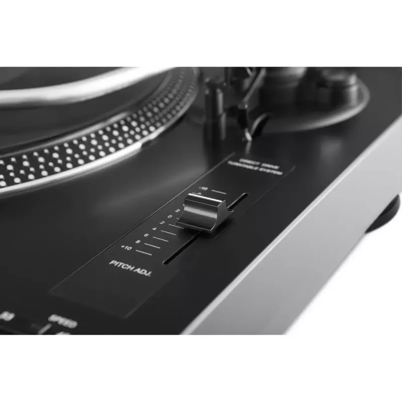 Giradischi audio direct drive TechniSat TechniPlayer LP 300