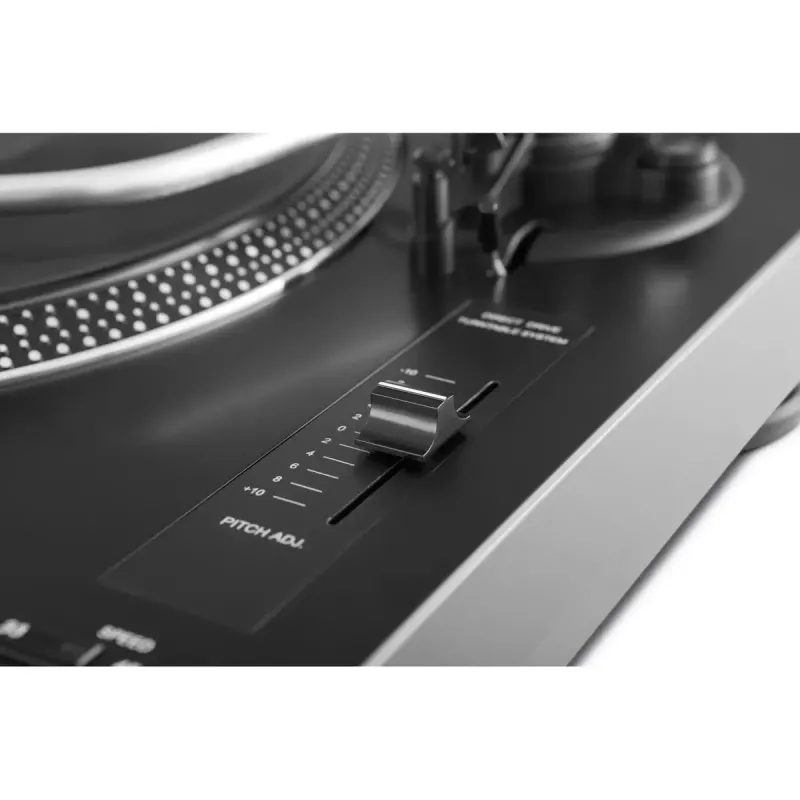 Giradischi audio direct drive TechniSat TechniPlayer LP 300