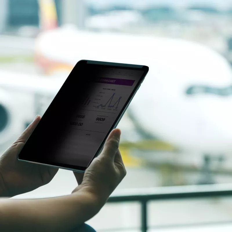 StarTech.com pellicola protezione privacy a 4 vie per iPad Pro 11 pollici, per orientamento verticale/orizzontale, touch, angolo di visuale +/- 30°, blocca fino al 51% della luce blu, antiriflesso