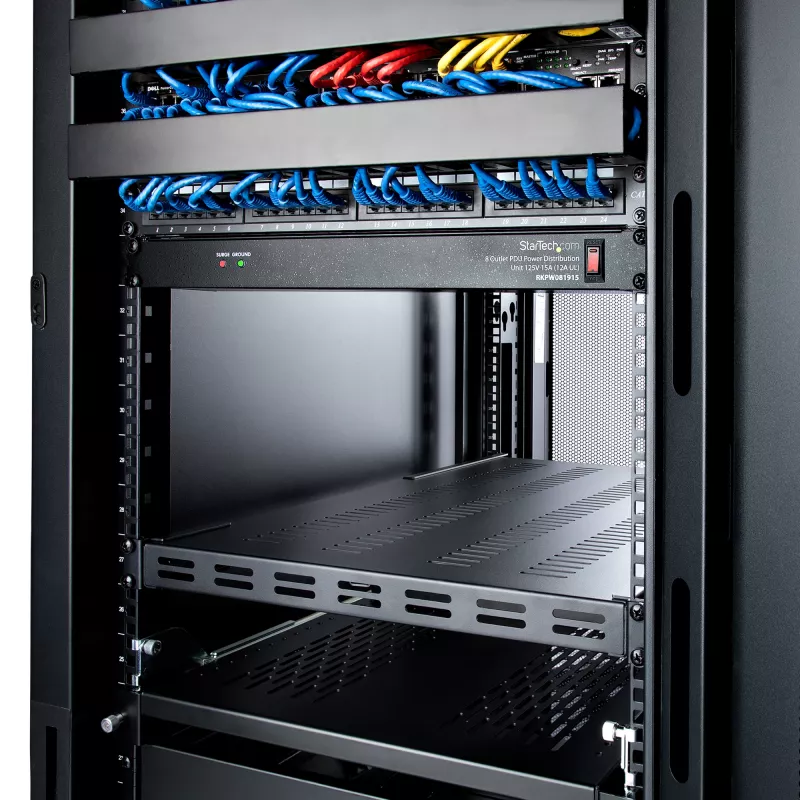 StarTech.com ADJSHELFHDV ripiano 1U regolabile ventilato per rack server, heavy duty, 150 kg, profondità di montaggio regolabile 49,5–97,4 cm (19,5–38 pollici), 19 pollici, nero