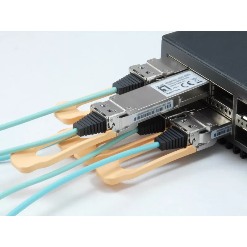 LevelOne AOC-0502 100GBase-AOC QSFP28 cavo ottico attivo, 100 Gbps, 2 m