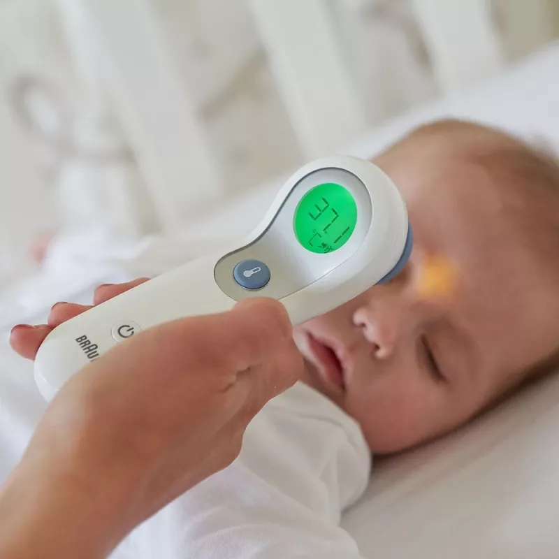 Braun BNT300WE termometro digitale per il corpo termometro a sensore frontale bianco fronte pulsanti