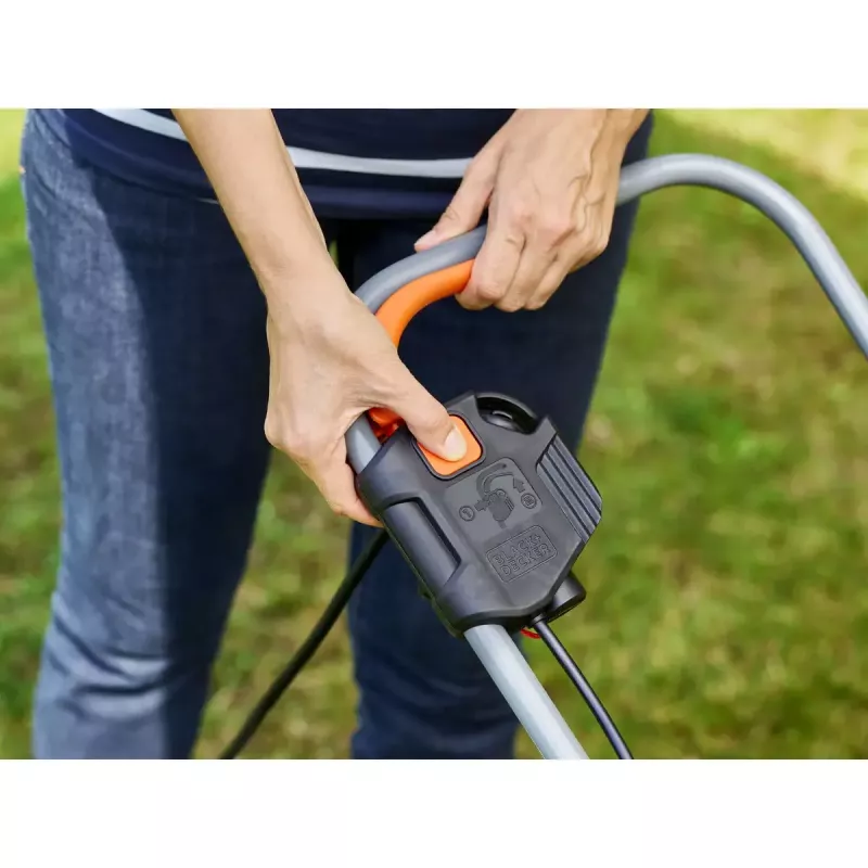 Rasaerba a spinta Black & Decker BEMW351-QS