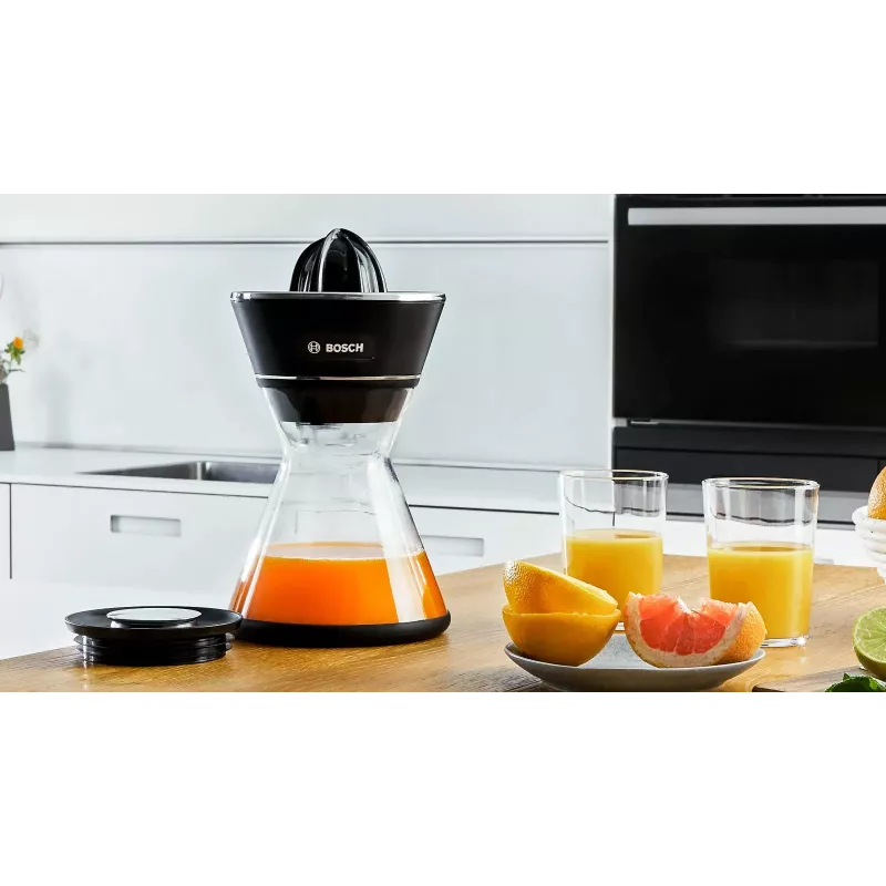 Spremiagrumi Bosch MCP72GPB — spremiagrumi elettrico, acciaio inox, contenitore del succo 1 litro, nero