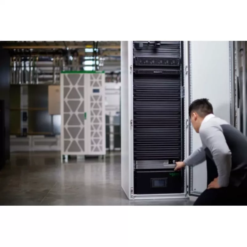 APC Smart-UPS Ultra On-Line Li-Ion SRTL5KRM2UI, 5KW, 2U rack/tower, 6x C13 e 4x C19, NMC