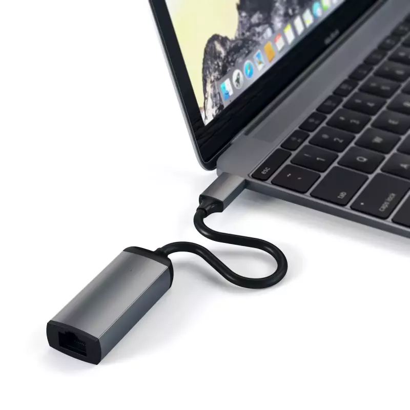 Satechi ST-TCENM adattatore da USB-C a Gigabit Ethernet, alluminio, grigio siderale