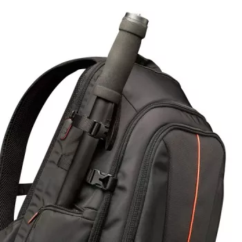 Zaino a tracolla Case Logic DCB-309 nero