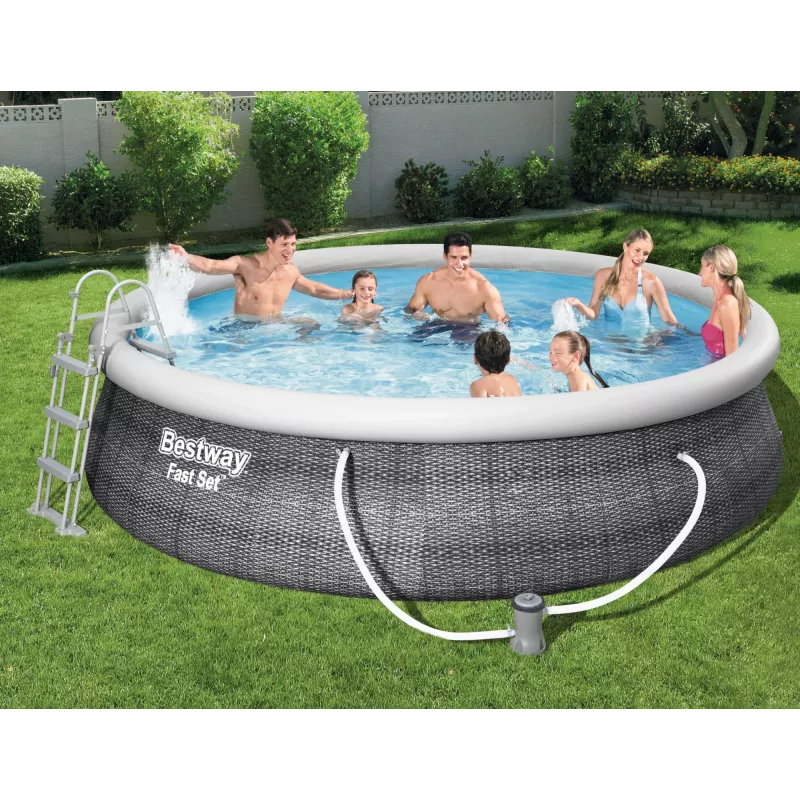 Bestway 57372 Fast Set set piscina fuori terra, rotonda, 457 x 107 cm, 12.362 l, con pompa filtro e scaletta