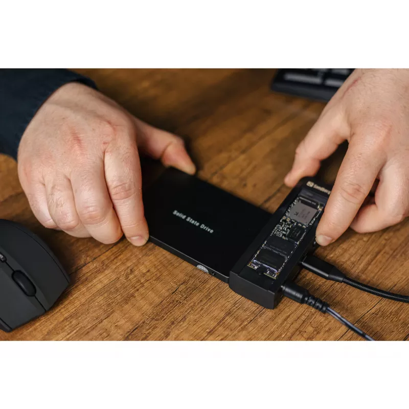 Clonatore e dock USB 3.2 Sandberg per M2 + NVMe + SATA