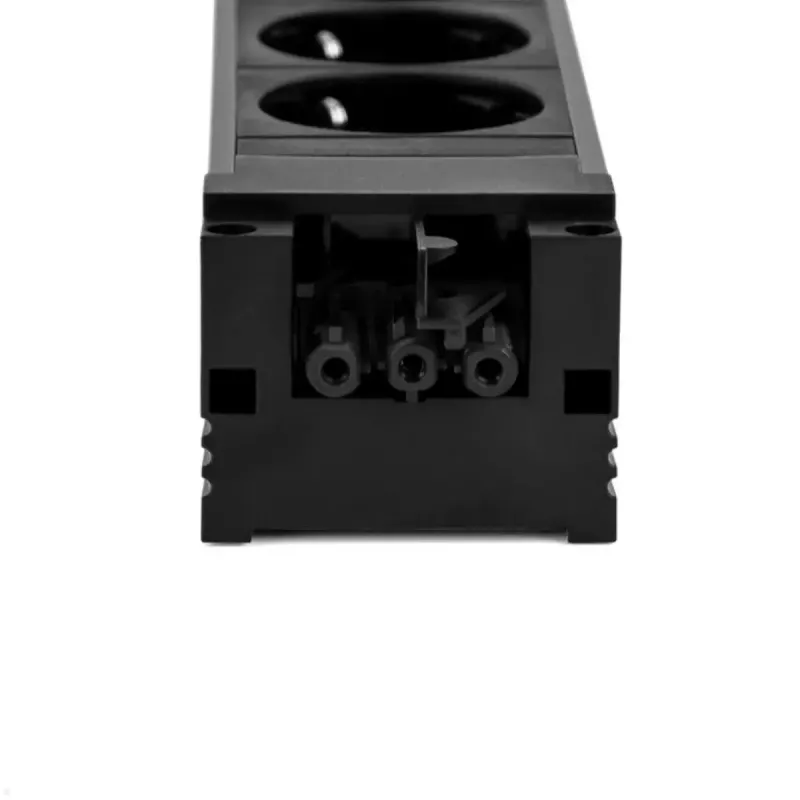 Ciabatta multipresa Bachmann STEP BASE 4 vie con GST18 4 uscite AC 250V 16A