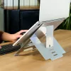 R-Go Tools supporto per laptop R-Go Riser Flexible, supporto per laptop pieghevole regolabile, ergonomico, alluminio Hylite, argento