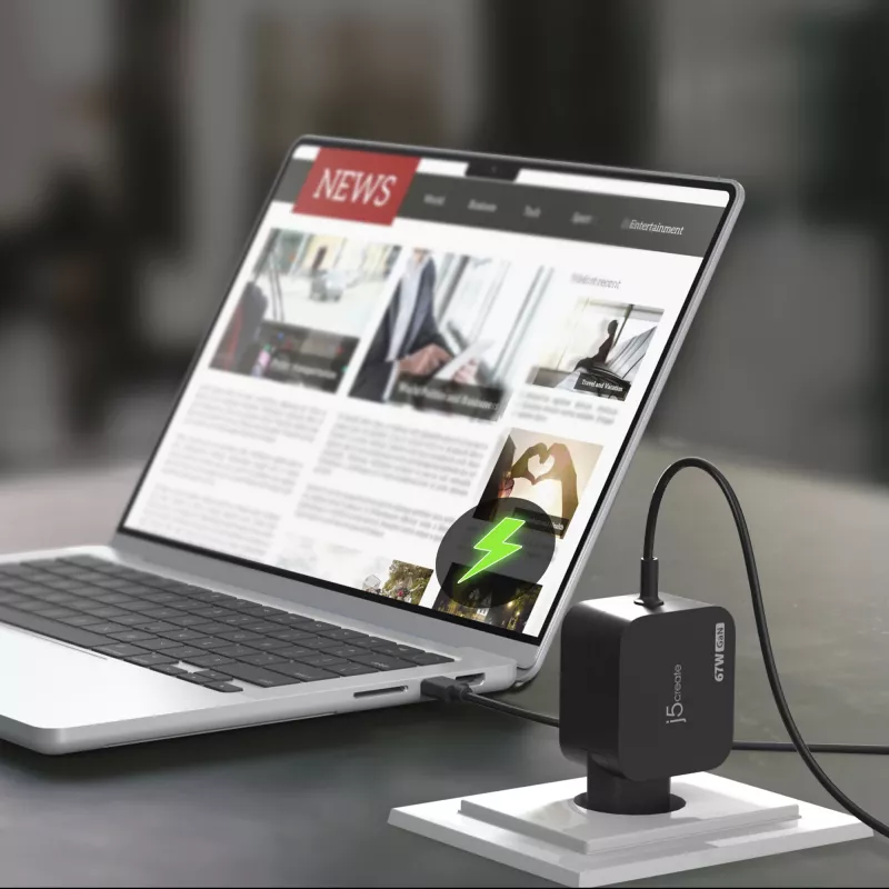 j5create JUP1565DC 67W GaN PD USB-C® Mini caricabatterie con 6 tipi di connettori DC – EU, nero
