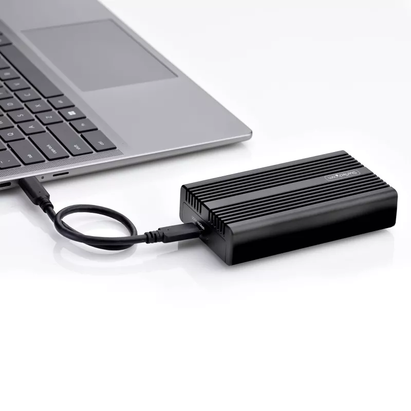 Case USB4 M.2 NVMe StarTech.com, 40 Gbit/s, case esterno USB-C/Thunderbolt per SSD NVMe, case con dissipatore in alluminio, B+M/M-Key