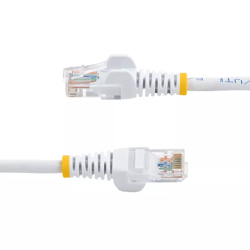 Cavo patch Ethernet Cat5e StarTech.com con connettori RJ45 senza linguette – 7 m, bianco