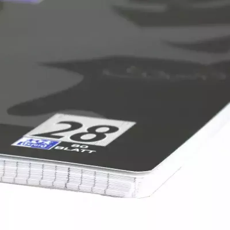 Quaderno Oxford 400121610 A4+ 160 fogli nero grigio