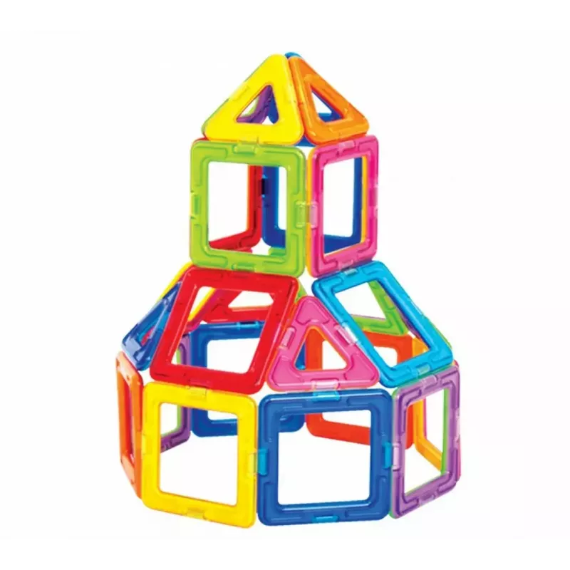 Magformers Magnetic Blocks Basic set da 30 pz. di MAGFORMERS — giocattolo magnetico da costruzione da 30 pezzi
