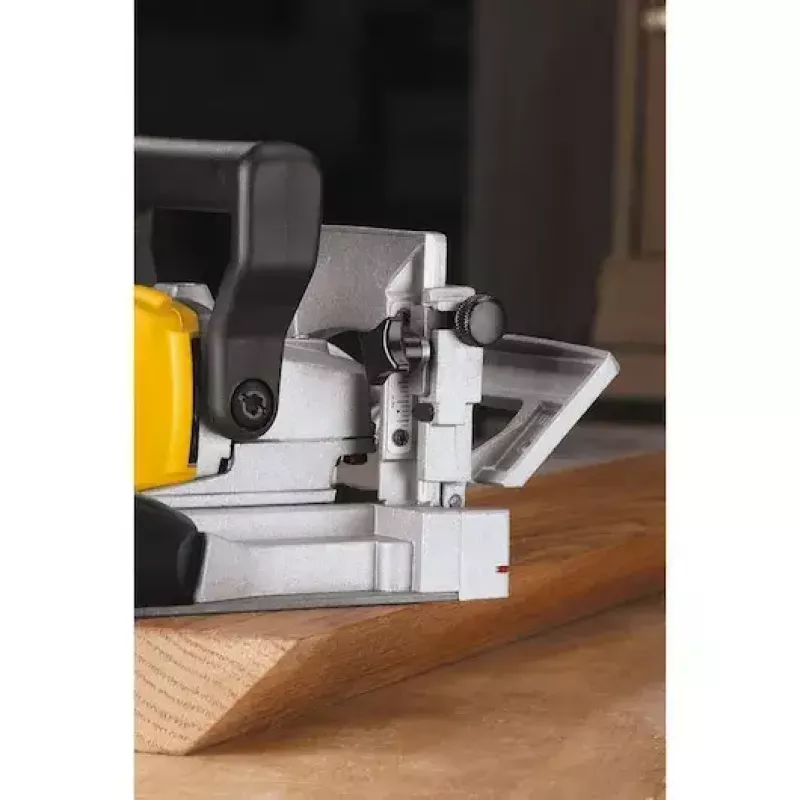 Fresatrice per giunti piatti DeWALT DW682K