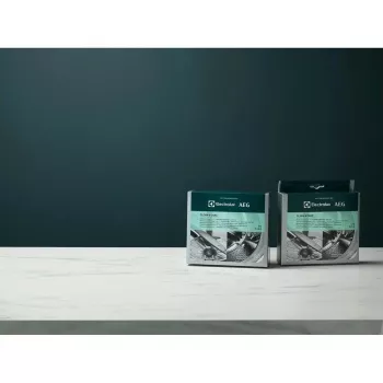 Polvere anticalcare e sgrassante Electrolux M2GCP121 per lavastoviglie e lavatrice, 12 pz.