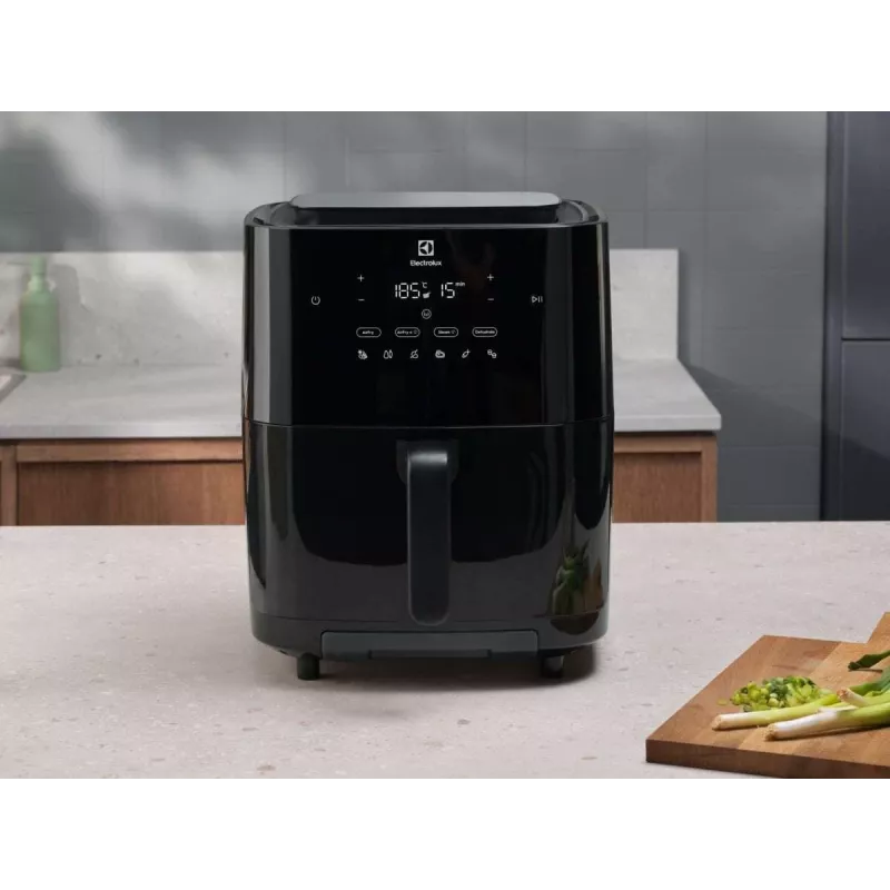 Electrolux EAF7SB singolo 6,9 L a libera installazione 1700 W friggitrice ad aria calda nero