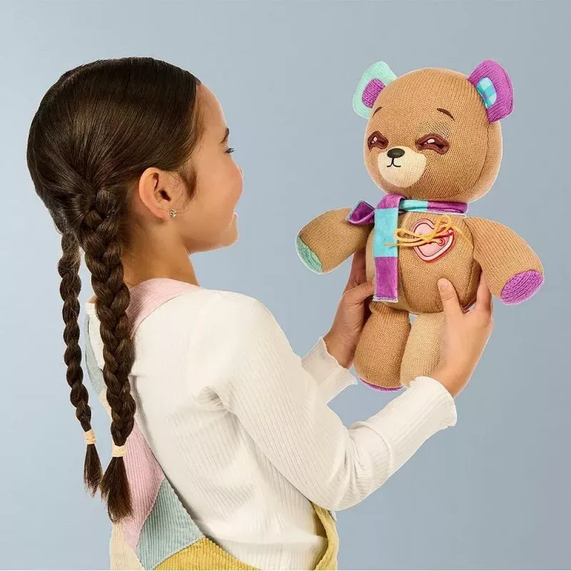 Mascotte interattiva in peluche Cobi Thready Bear – giocattolo attivato dal movimento con suoni e sensori