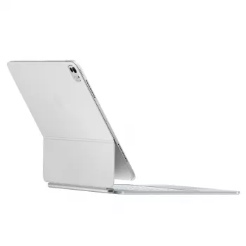 Tastiera Apple Magic per iPad Pro 13 pollici M4 svedese bianco wireless trackpad
